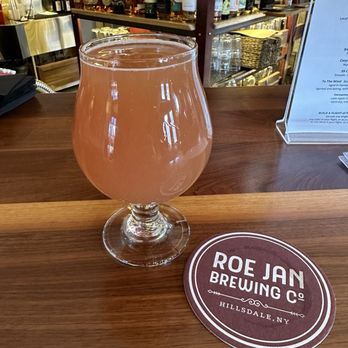 Roe Jan Brewing - Emma beer - Brewpubs Near Me - Hillsdale, New York Roe Jan Brewing - Emma beer - Brewpubs Near Me - Hillsdale, New York