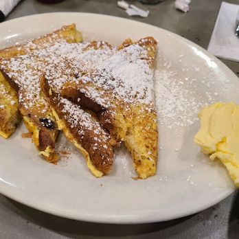 In A Pickle Restaurant - French Toast - Breakfast & Brunch Near Me - Waltham, Massachusetts