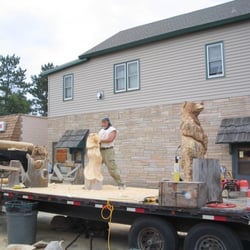 Paul Bunyan Fest - Chainsaw sculptures