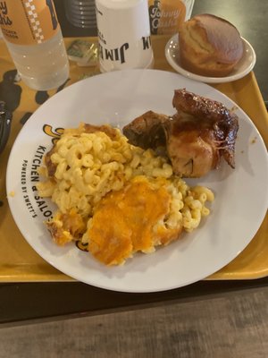 Johnny Cash’s Bar & BBQ by null