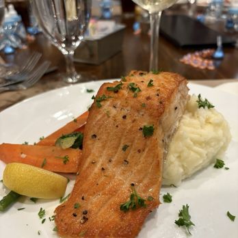 RUVO - Italian Near Me - Greenlawn, New York