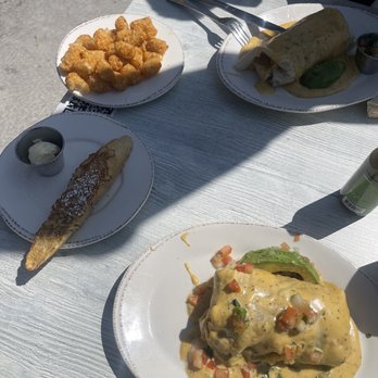 Syrup Edgewater - Monster Burrito Smashed Tots 1 Piece of French Toast - American Near Me - Edgewater, Colorado