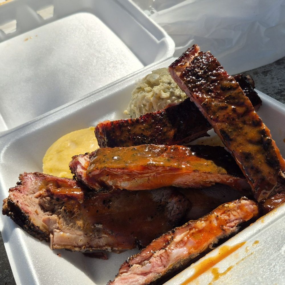 Patmon’s Barbeque - Ribs and brisket combo - Barbeque Near Me - Dunedin, Florida Patmon’s Barbeque - Ribs and brisket combo - Barbeque Near Me - Dunedin, Florida