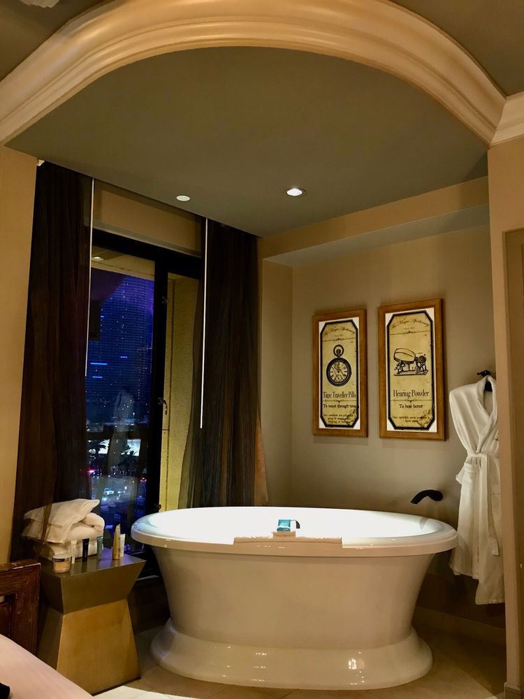 THE CROMWELL LAS VEGAS HOTEL & CASINO 1176 Photos & 693 Reviews