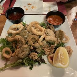 Cadillac Grill - Calamari was delicious