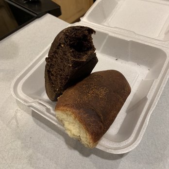 Adobe Restaurant and Lounge - Burnt bread! - Seafood Near Me - Yachats, Oregon