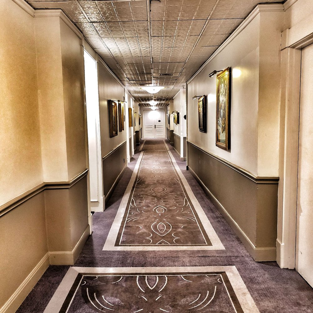 The Driskill - Hallway - Hotels Near Me - Austin, Texas The Driskill - Hallway - Hotels Near Me - Austin, Texas