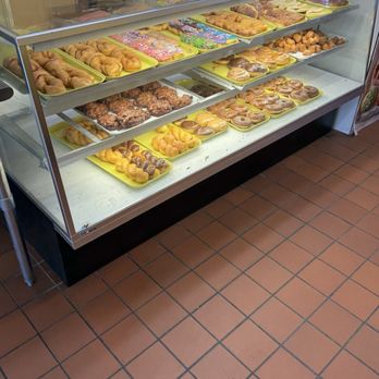 Linda Donuts - Donuts Near Me - Ankeny, Iowa