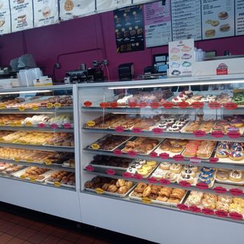 Dks Donuts & Bakery - Donuts Near Me - Santa Monica, California