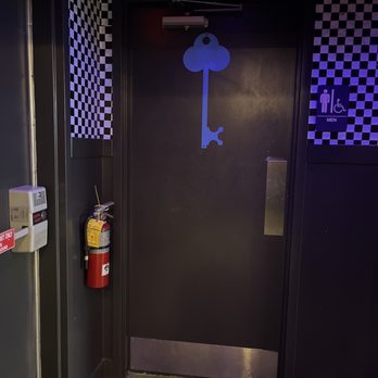 Mellow Mushroom Evans - Bathrooms - Pizza Near Me - Evans, Georgia Mellow Mushroom Evans - Bathrooms - Pizza Near Me - Evans, Georgia