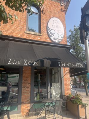 Zou Zou's by null