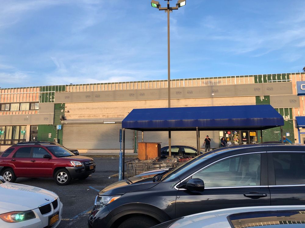 COMPARE FOODS 20 Photos 1551 Straight Path, Wyandanch, New York