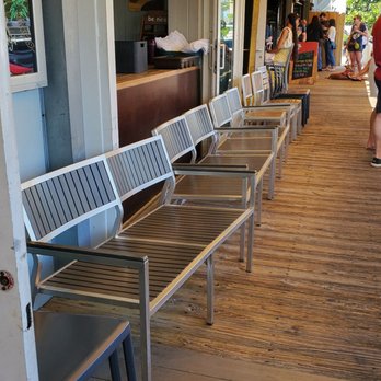 Coconuts - Waiting area - Seafood Near Me - Fort Lauderdale, Florida
