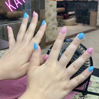 Red Carpet Nails & Spa - Nail Salons Near Me - Houston, Texas Red Carpet Nails & Spa - Nail Salons Near Me - Houston, Texas