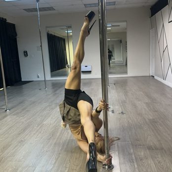 Siren Pole Dance - Open Pole - Pole Dancing Classes Near Me - Azusa, California Siren Pole Dance - Open Pole - Pole Dancing Classes Near Me - Azusa, California