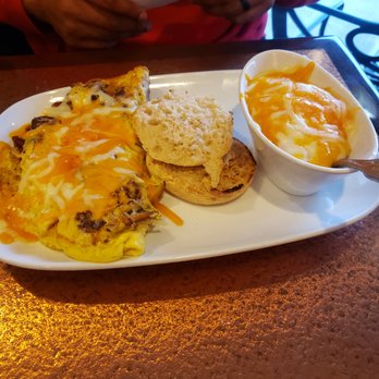 Another Broken Egg Cafe - Omelette and super cheesy grits - Breakfast & Brunch Near Me - Dunwoody, Georgia