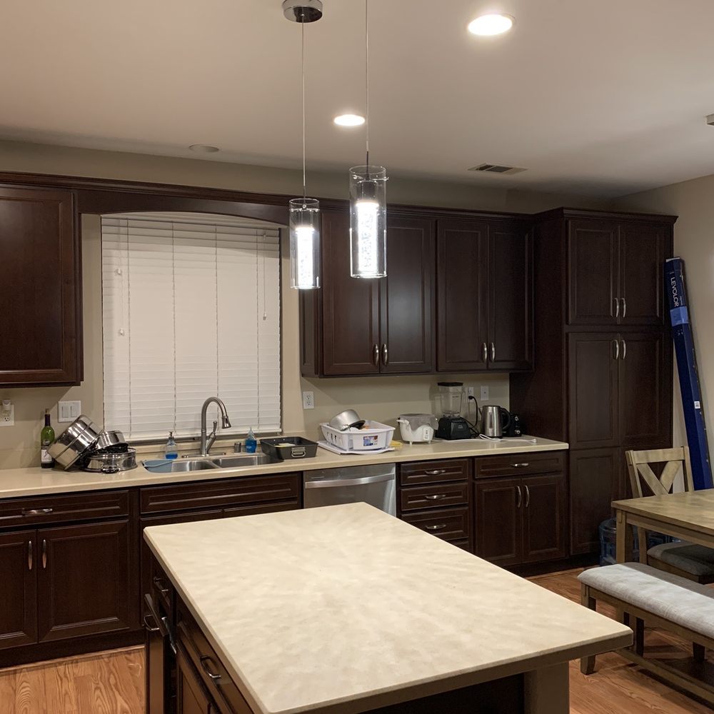 Candee Electric - Fabulous! It transformed our whole kitchen to make it look elegant! - Electricians Near Me Candee Electric - Fabulous! It transformed our whole kitchen to make it look elegant! - Electricians Near Me