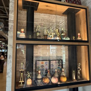 Pins Mechanical - Vintage Decor - Bowling Near Me - Austin, Texas