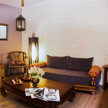 Ambrosia Spa - Sala de espera - Massage Near Me - Barcelona, B Ambrosia Spa - Sala de espera - Massage Near Me - Barcelona, B