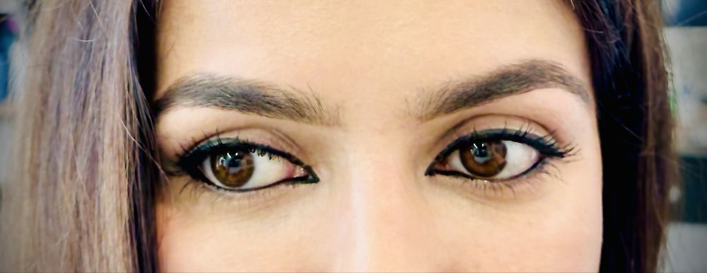 Saba's Hair & Eyebrows Logo