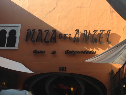 Antiques Center Plaza del Angel by null
