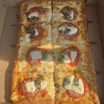 Napoli Pizzeria - Pizza porn/ art; Grandma's Pie - Pizza Near Me - Syracuse, New York Napoli Pizzeria - Pizza porn/ art; Grandma's Pie - Pizza Near Me - Syracuse, New York