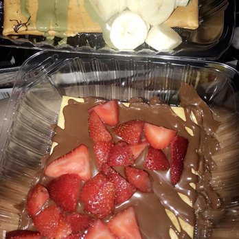 Chocolate Bash - Pistachio and Belgium Chocolate crepe - Chocolatiers & Shops Near Me - Newport Beach, California