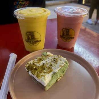Qisa Coffee - Mango Smoothie, Strawberry Banana Smoothie, and Pistachio Cake - Coffee & Tea Near Me - Sacramento, California Qisa Coffee - Mango Smoothie, Strawberry Banana Smoothie, and Pistachio Cake - Coffee & Tea Near Me - Sacramento, California
