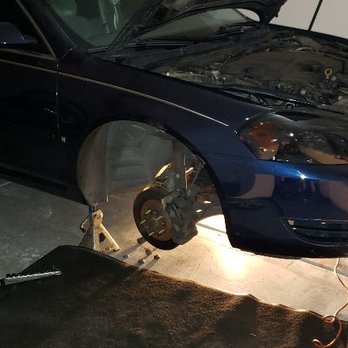 Phoenix Mobile Mechanic Services - Sway bar end links replacement on a 2007 Chevrolet Impala. - Auto Repair Near Me
