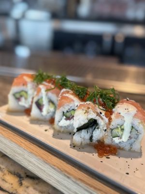 Woven Seafood & Chophouse by null