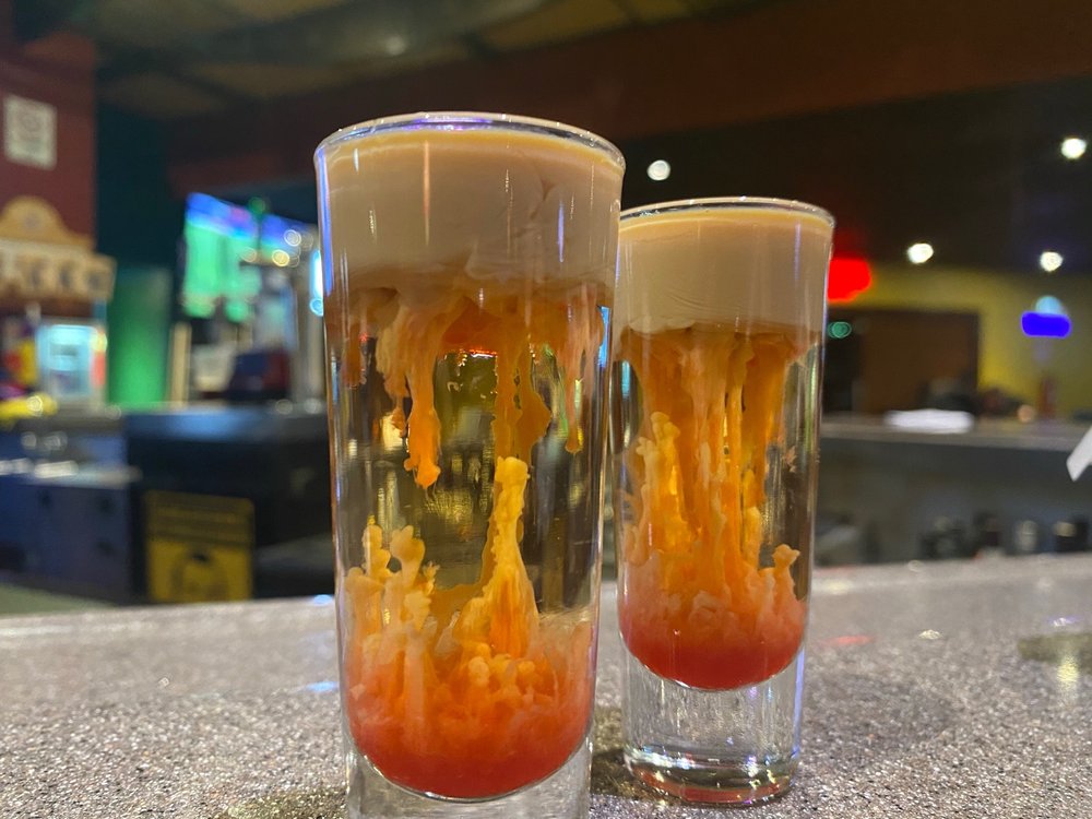 POCKETS Updated September 2024 44 Photos & 38 Reviews David Alfaro Siqueiros 2631, Tijuana