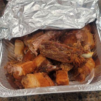Max's Restaurant - Seattle - Lechon kawali - Filipino Near Me - Tukwila, Washington