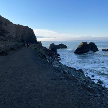 Mussel Rock Park - Beaches Near Me - Daly City, California Mussel Rock Park - Beaches Near Me - Daly City, California