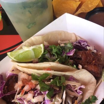 El Vagón - Baja fish tacos Passion fruit mojito Chips and bean dip - Tex-Mex Near Me - San Juan, Puerto Rico El Vagón - Baja fish tacos Passion fruit mojito Chips and bean dip - Tex-Mex Near Me - San Juan, Puerto Rico