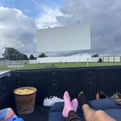 Skyview Drive-In