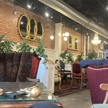 Perets Dessert & Coffee Bar - Desserts Near Me - Oklahoma City, Oklahoma