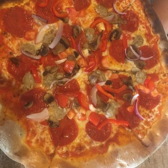Flatbread Grill - New American Near Me - Hilton Head Island, South Carolina