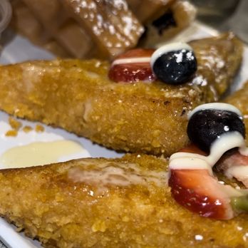 Gochas Breakfast Bar | Cascade - Wine Bars Near Me - Atlanta, Georgia