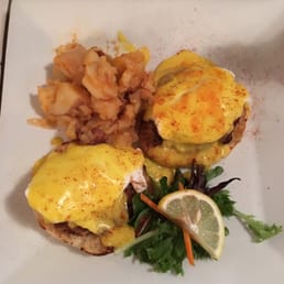 Eggs Benedict