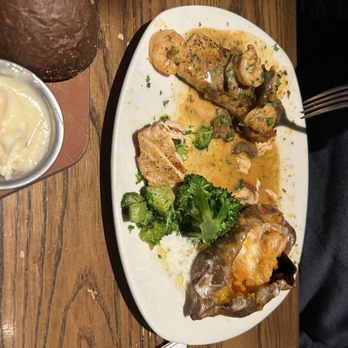 Outback Steakhouse - salmon and shrimp - Steakhouses Near Me - Greensboro, North Carolina Outback Steakhouse - salmon and shrimp - Steakhouses Near Me - Greensboro, North Carolina