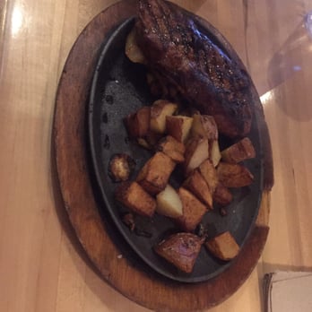 Applebee's Grill + Bar - American Near Me - Springfield, Massachusetts
