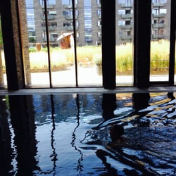 Charlottehaven Café - Pool next to café