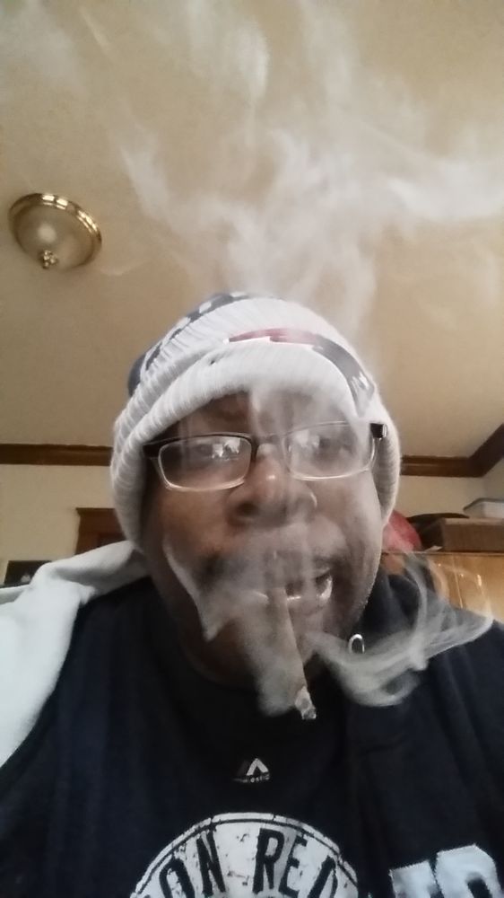 MAC’S GUEST HOUSE Updated September 2024 194 Callender St