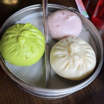 Corner 17 - Trio with veggie, taro and pork bao - Chinese Near Me - Saint Louis, Missouri
