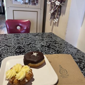 Glam Doll Donuts - Donuts Near Me - Minneapolis, Minnesota