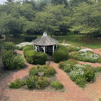 Gray Ghost Vineyards - Gardens - Wineries Near Me - Amissville, Virginia Gray Ghost Vineyards - Gardens - Wineries Near Me - Amissville, Virginia