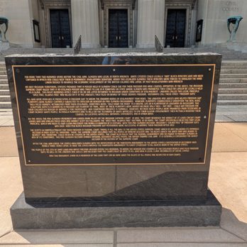 Freedom Suits Memorial - Freedom Suits Memorial, Saint Louis - Public Art Near Me - Saint Louis, Missouri Freedom Suits Memorial - Freedom Suits Memorial, Saint Louis - Public Art Near Me - Saint Louis, Missouri