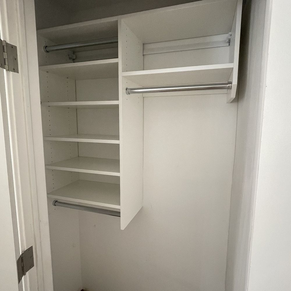 Alternative Closet Company - This is not what a custom closet should look like. It looks worse than if I did it myself from Ikea and cost $$$$!!! - Interior Design Near Me - Deer Park, New York