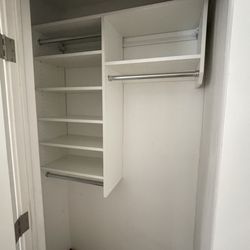 Alternative Closet Company - This is not what a custom closet should look like. It looks worse than if I did it myself from Ikea and cost $$$$!!!