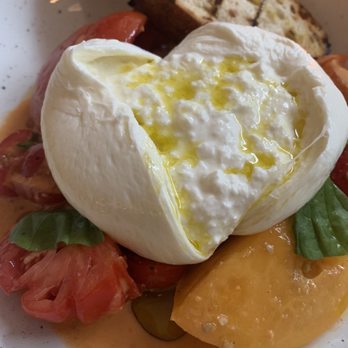 Oretta - Burrata appetizer - Italian Near Me - Toronto, Ontario Oretta - Burrata appetizer - Italian Near Me - Toronto, Ontario
